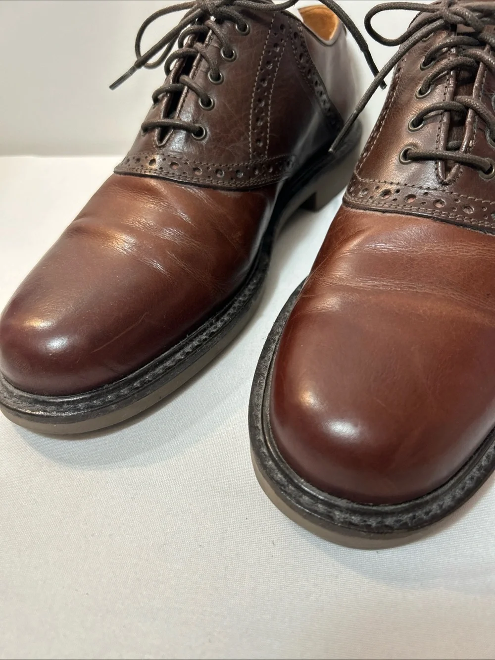 Men's Classic Brown Leather Oxford Shoes with Brogue Detailing Made In Italy Vtg